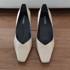 Pegabo leather shoes